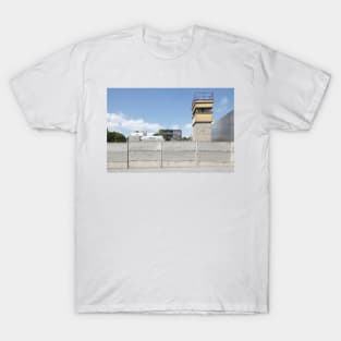 Former watchtower, Berlin Wall Memorial, Bernauer Strasse, Berlin T-Shirt